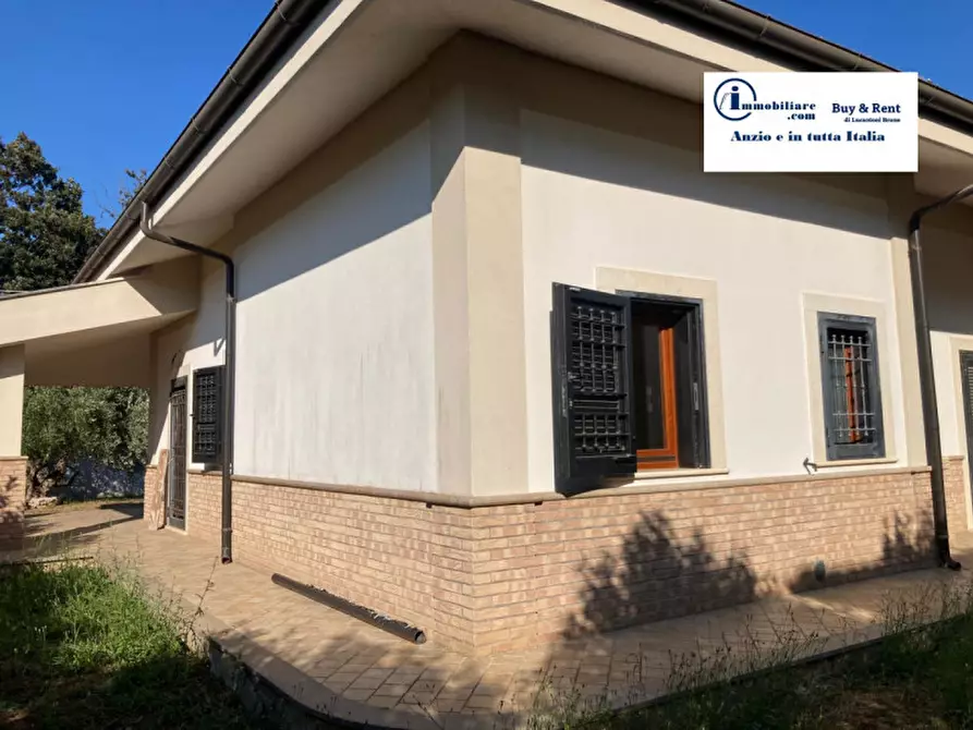Immagine 18 di Casa bifamiliare in vendita  in via della cannuccia a Anzio