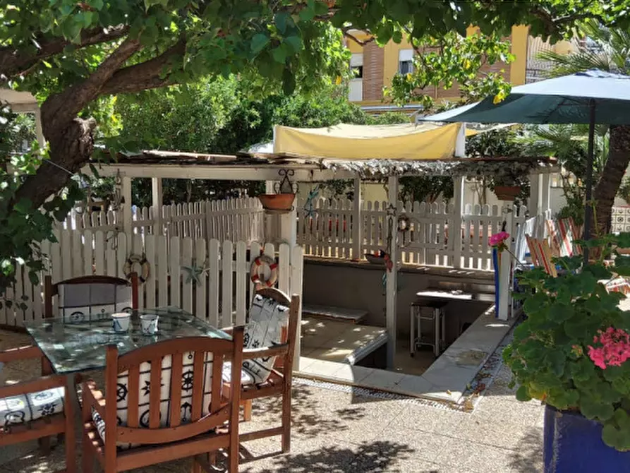 Immagine 4 di Appartamento in vendita  in VIA ANDREA DORIA a Nettuno