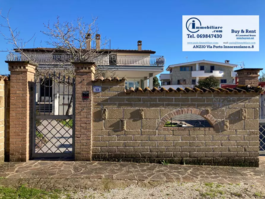 Immagine 3 di Villa in vendita  in VIA MONTASOLA a Nettuno