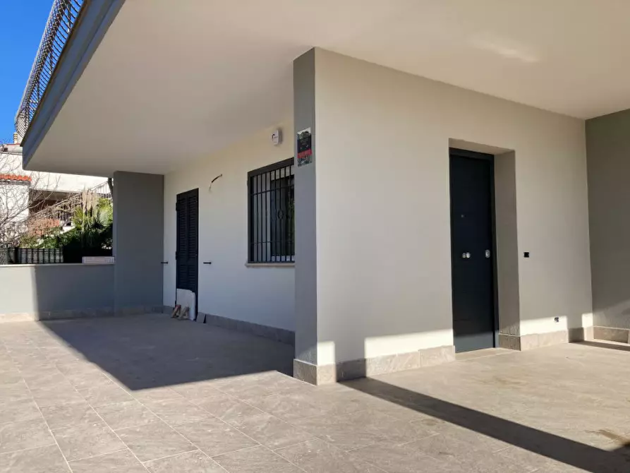 Immagine 19 di Villa in vendita  in VIA MONTASOLA a Nettuno