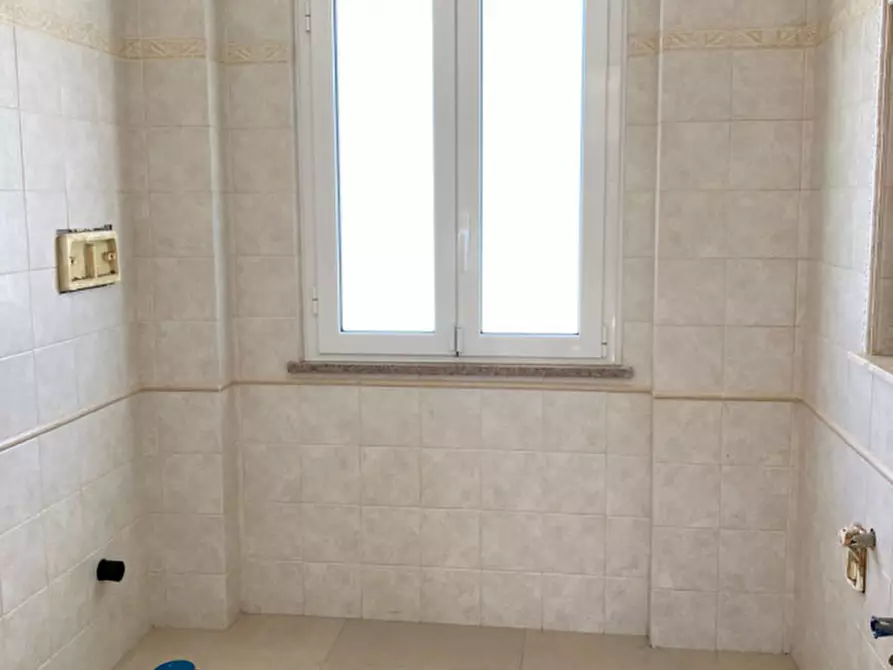 Immagine 27 di Villa in vendita  in VIA MONTASOLA a Nettuno