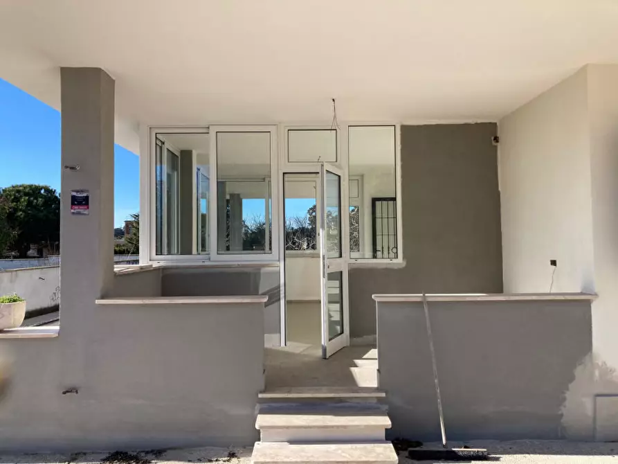 Immagine 32 di Villa in vendita  in VIA MONTASOLA a Nettuno