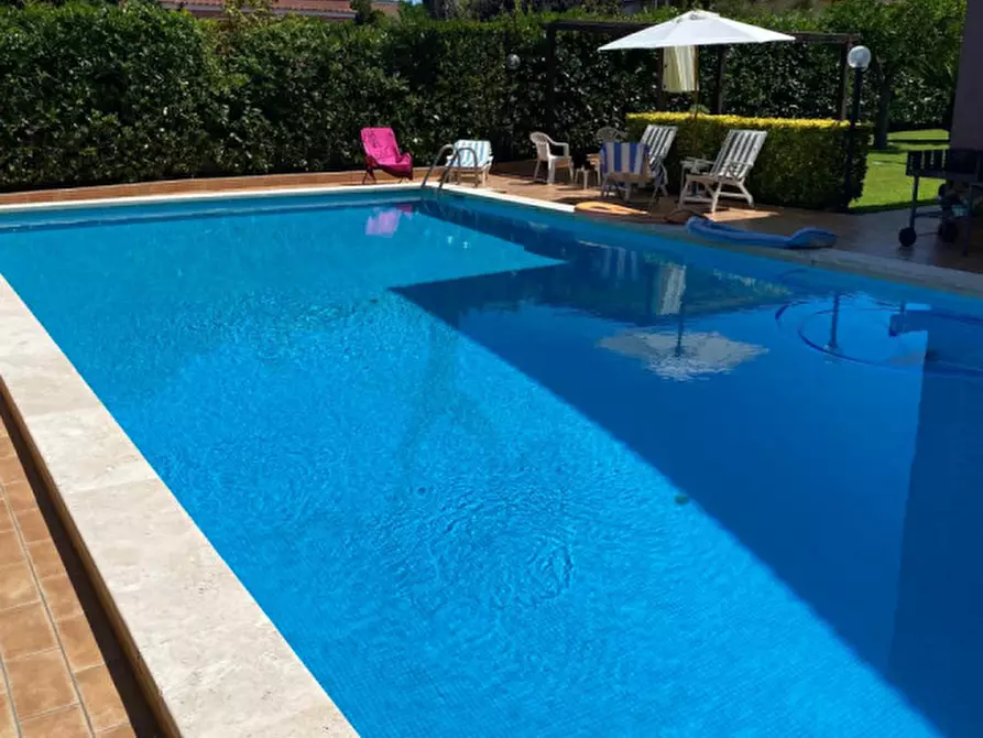 Immagine 27 di Casa trifamiliare in vendita  in Via Amaranto a Anzio