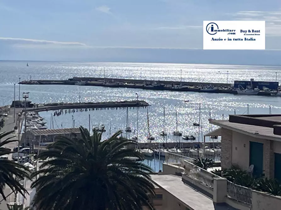 Immagine 1 di Appartamento in vendita  in via della Pineta 1 a Anzio