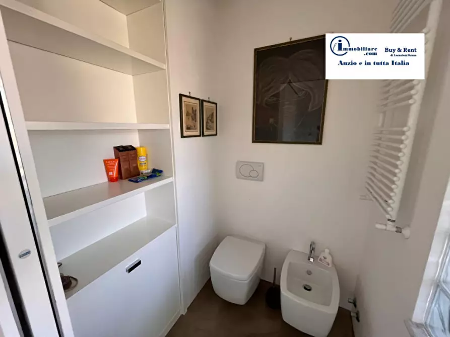 Immagine 33 di Appartamento in vendita  in via della Pineta 1 a Anzio