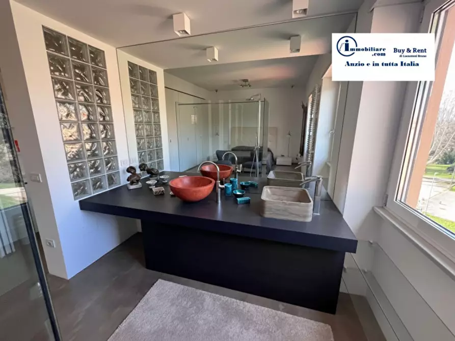 Immagine 33 di Appartamento in vendita  in via della Pineta 1 a Anzio