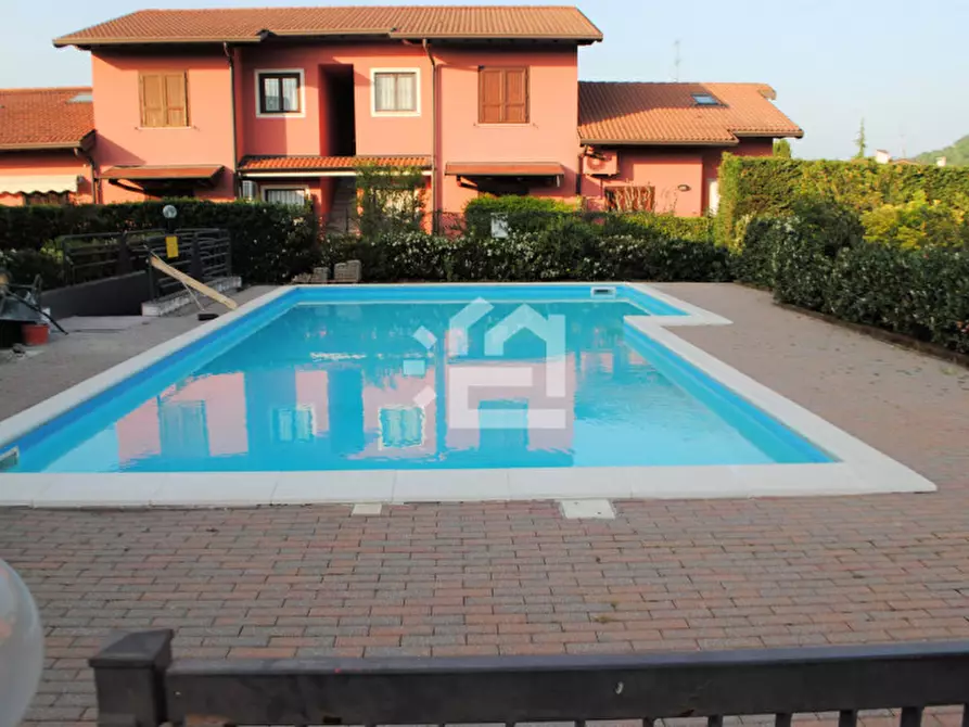 Immagine 2 di Appartamento in affitto  in via degli alpini a Manerba Del Garda