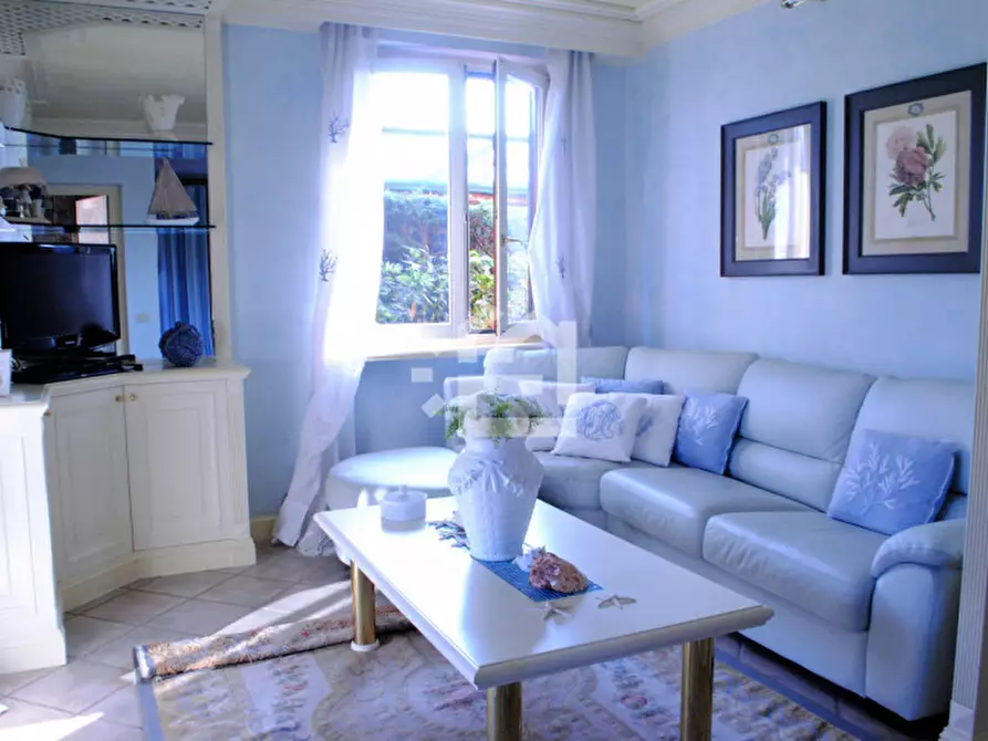 Immagine 8 di Appartamento in affitto  in via degli alpini a Manerba Del Garda