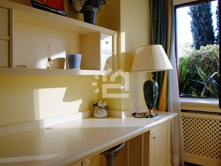 Immagine 16 di Appartamento in affitto  in via degli alpini a Manerba Del Garda