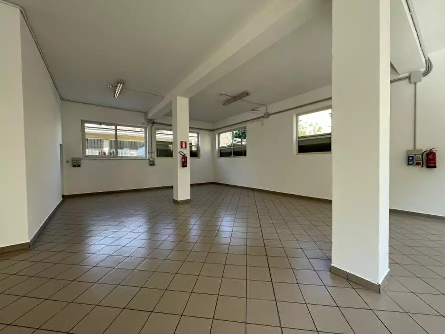 Immagine 2 di Laboratorio in affitto  in via pancheri a Trento