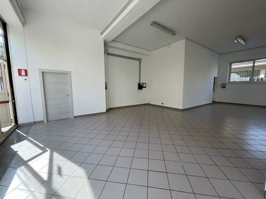 Immagine 4 di Laboratorio in affitto  in via pancheri a Trento