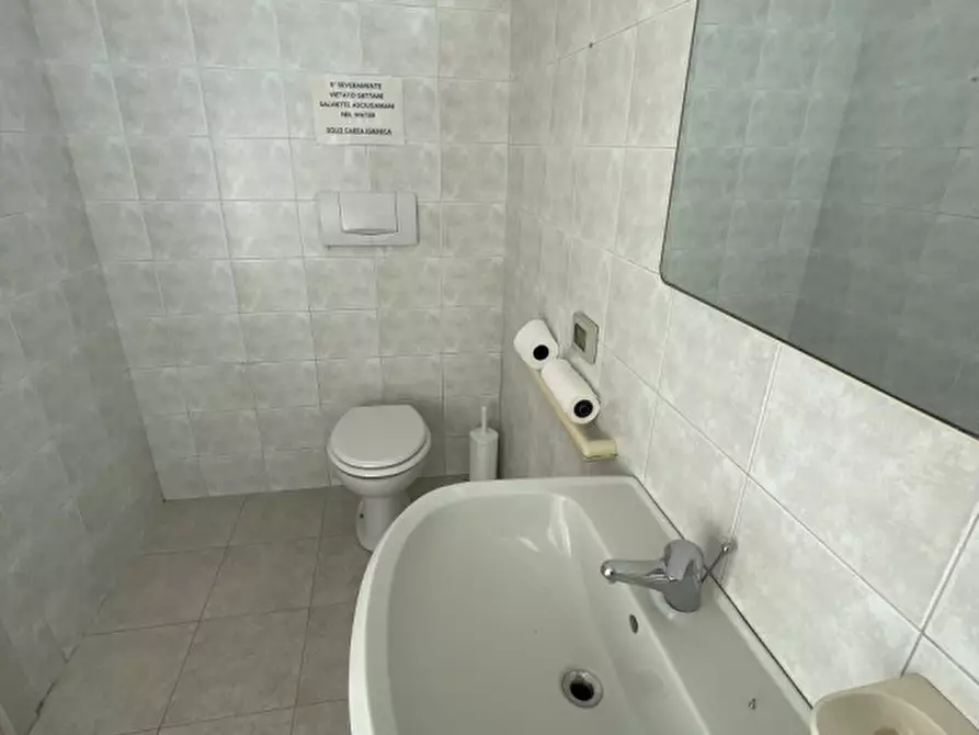 Immagine 12 di Laboratorio in affitto  in via pancheri a Trento