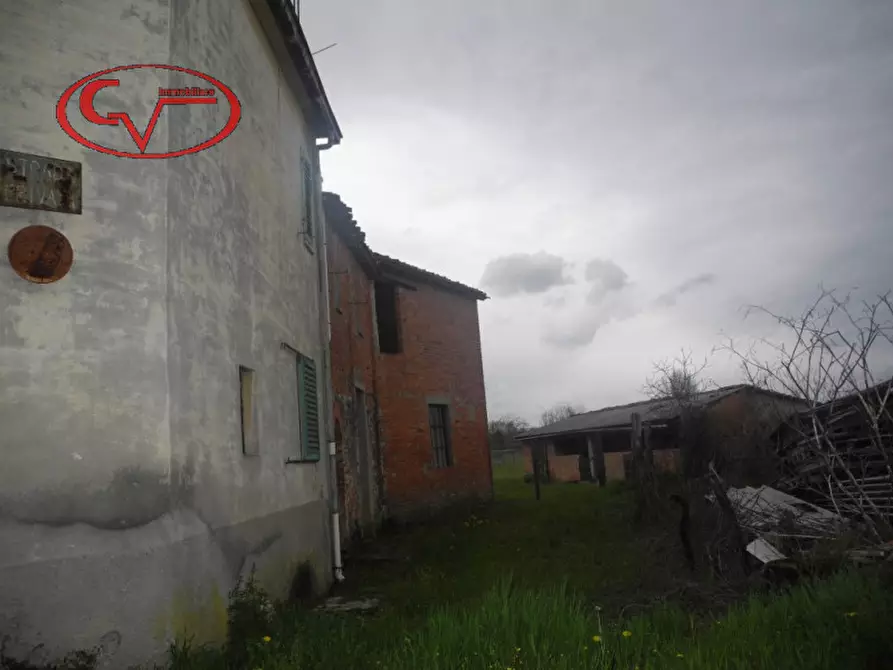 Immagine 5 di Rustico / casale in vendita  a Montevarchi