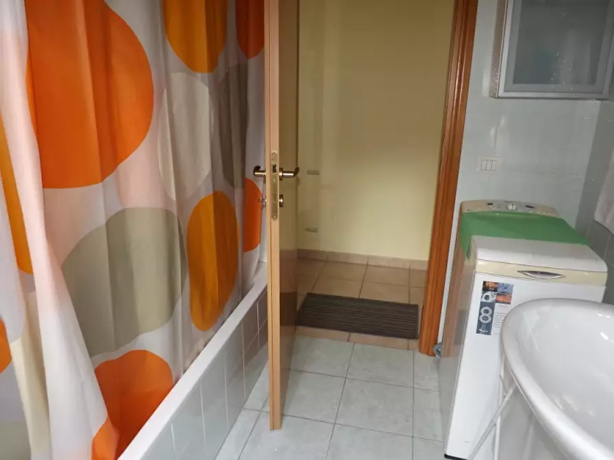 Immagine 20 di Appartamento in vendita  a Trecastelli