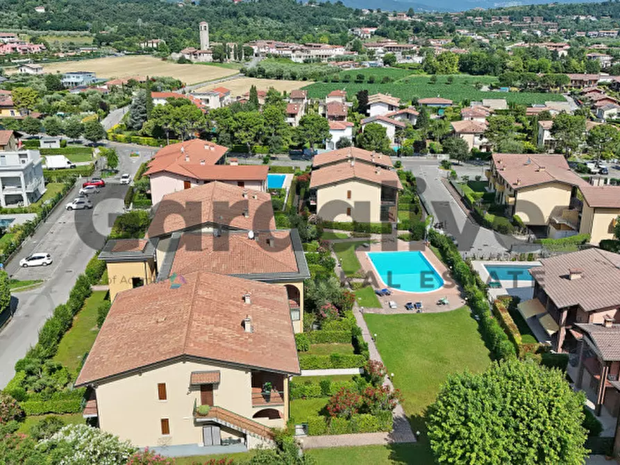 Immagine 21 di Appartamento in vendita  in Via repubblica a Manerba Del Garda