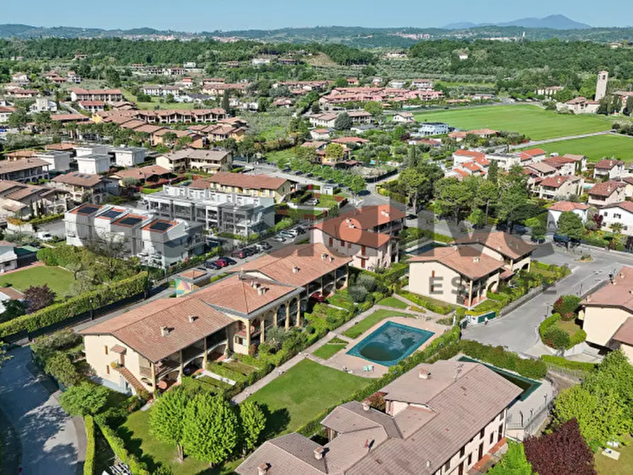 Immagine 37 di Appartamento in vendita  in Via repubblica a Manerba Del Garda
