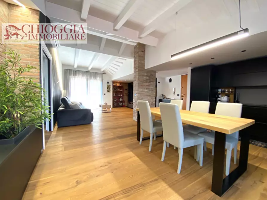 Immagine 5 di Appartamento in vendita  in Via Granatieri di Sardegna a Chioggia