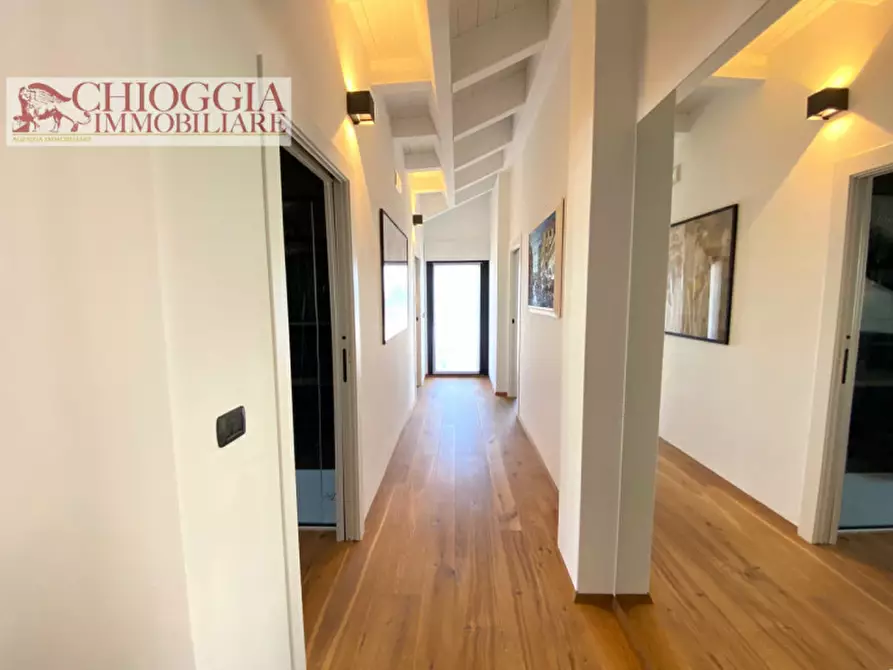 Immagine 11 di Appartamento in vendita  in Via Granatieri di Sardegna a Chioggia