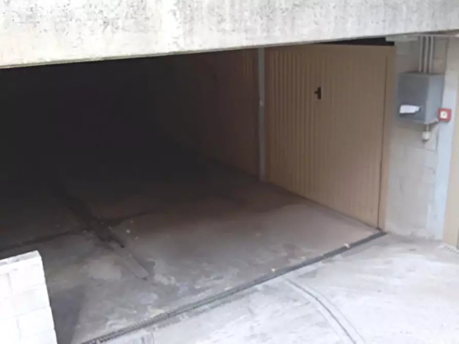 Immagine 5 di Garage in vendita  in via borgo san giovanni a Chioggia