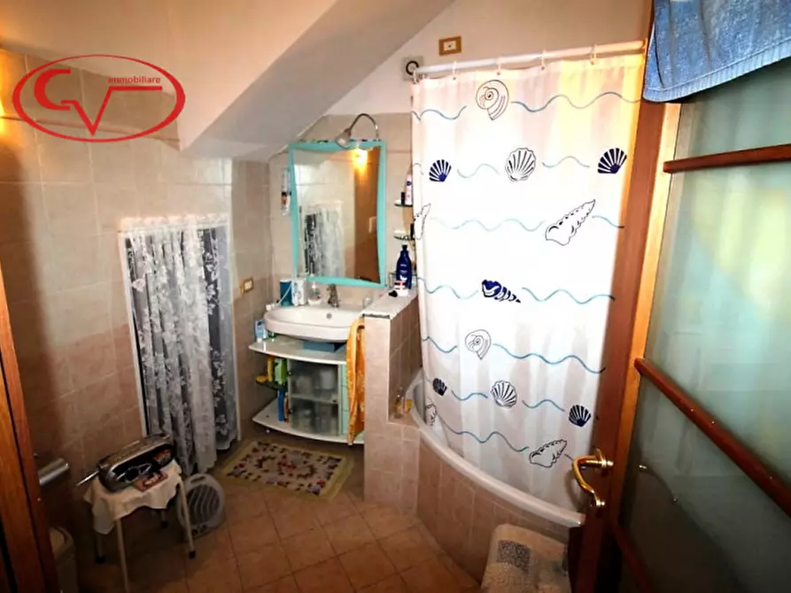 Immagine 6 di Villetta a schiera in vendita  in via giorgio la pira a Montevarchi