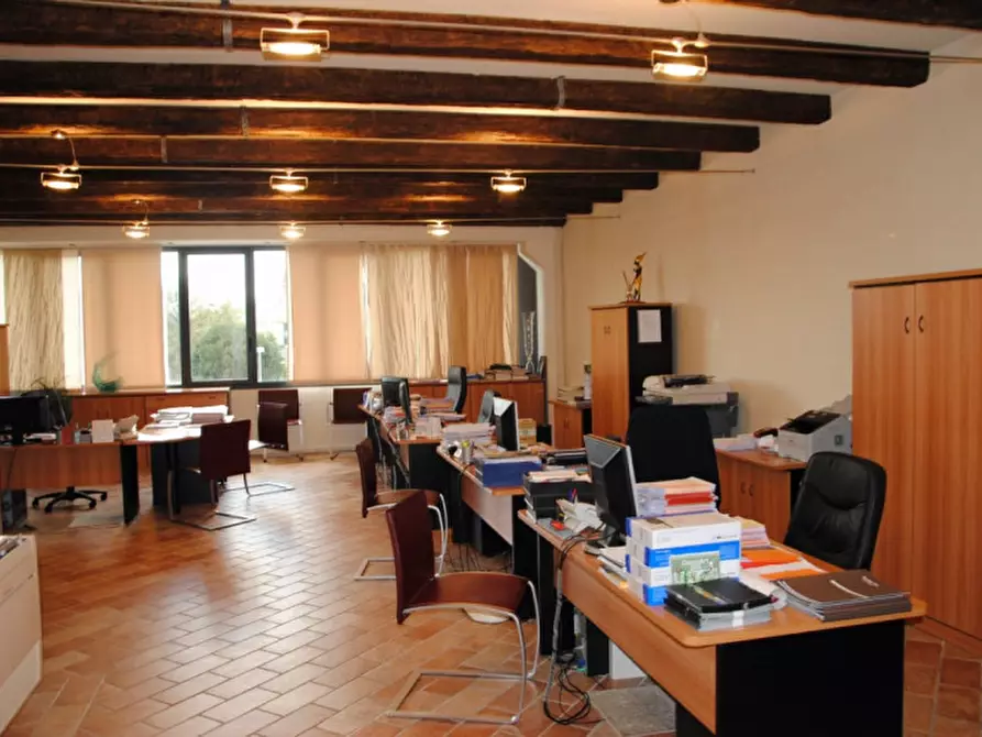 Immagine 6 di Ufficio in vendita  in via Vicenza a Camisano Vicentino