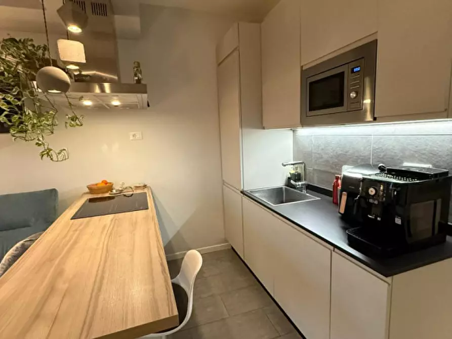 Immagine 6 di Appartamento in vendita  a Padova