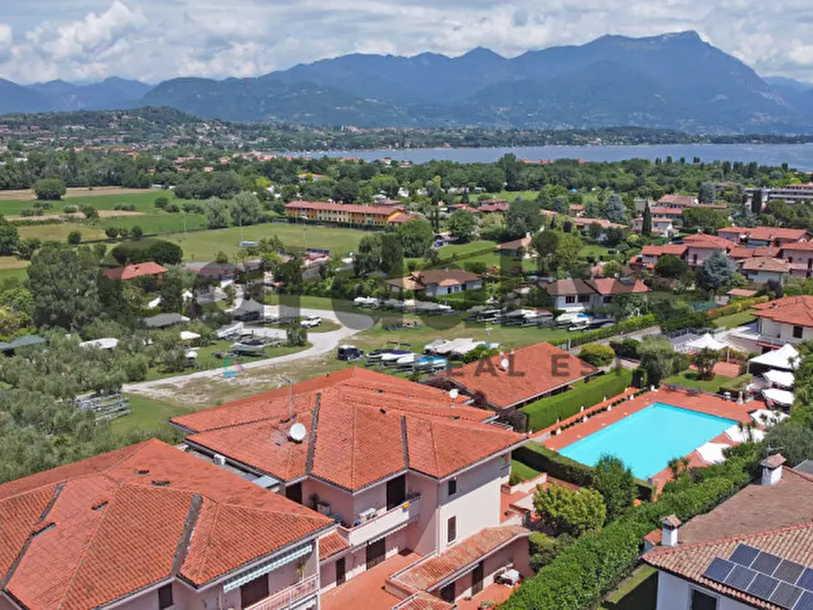 Immagine 21 di Appartamento in vendita  in Via degli Alpini a Manerba Del Garda