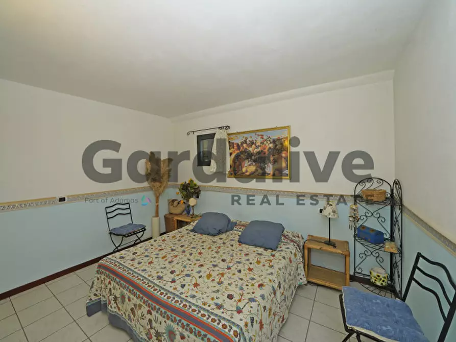 Immagine 10 di Appartamento in vendita  in Via Seselle a Manerba Del Garda