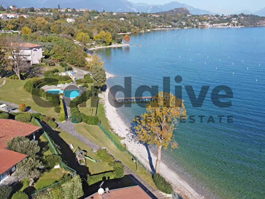 Immagine 26 di Appartamento in vendita  in Via Seselle a Manerba Del Garda