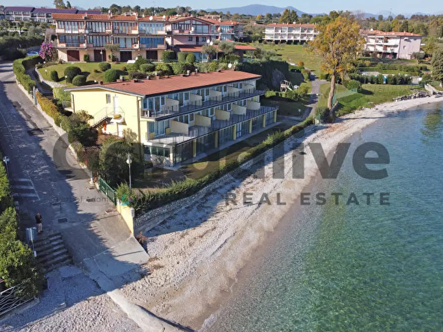 Immagine 32 di Appartamento in vendita  in Via Seselle a Manerba Del Garda