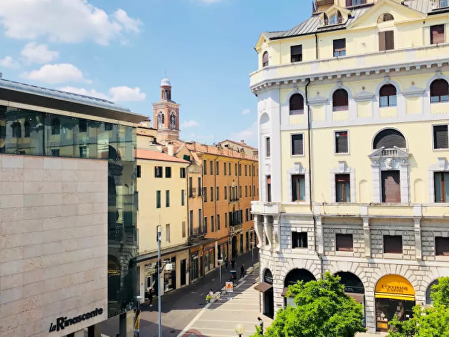 Immagine 16 di Monolocale in affitto  in Piazza Garibaldi a Padova
