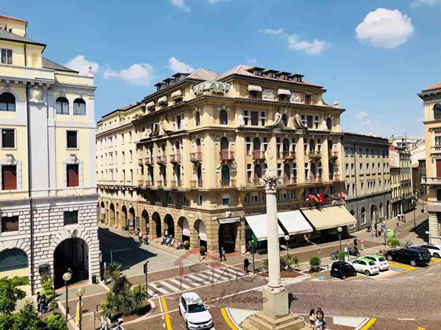 Immagine 17 di Monolocale in affitto  in Piazza Garibaldi a Padova