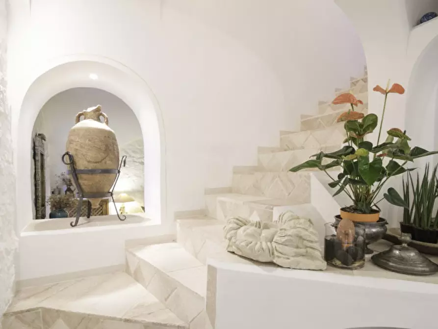 Immagine 8 di Casa indipendente in vendita  in VIA ROMANA 5 a Olbia