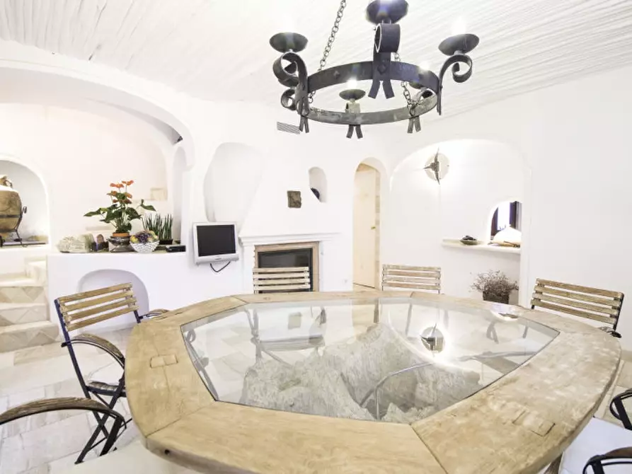 Immagine 11 di Casa indipendente in vendita  in VIA ROMANA 5 a Olbia