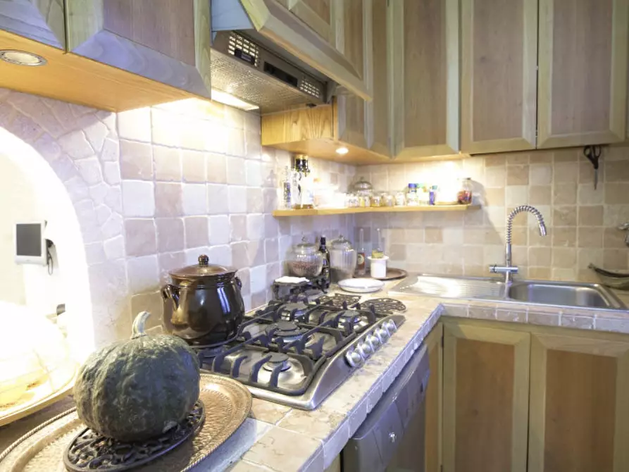 Immagine 13 di Casa indipendente in vendita  in VIA ROMANA 5 a Olbia