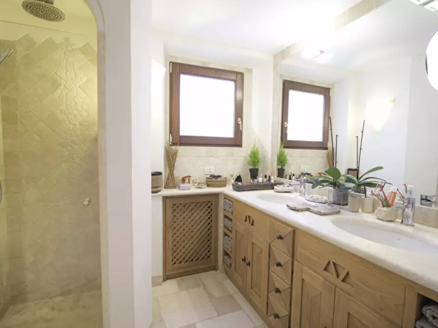 Immagine 19 di Casa indipendente in vendita  in VIA ROMANA 5 a Olbia