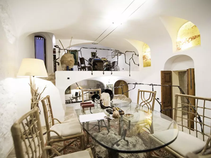 Immagine 22 di Casa indipendente in vendita  in VIA ROMANA 5 a Olbia