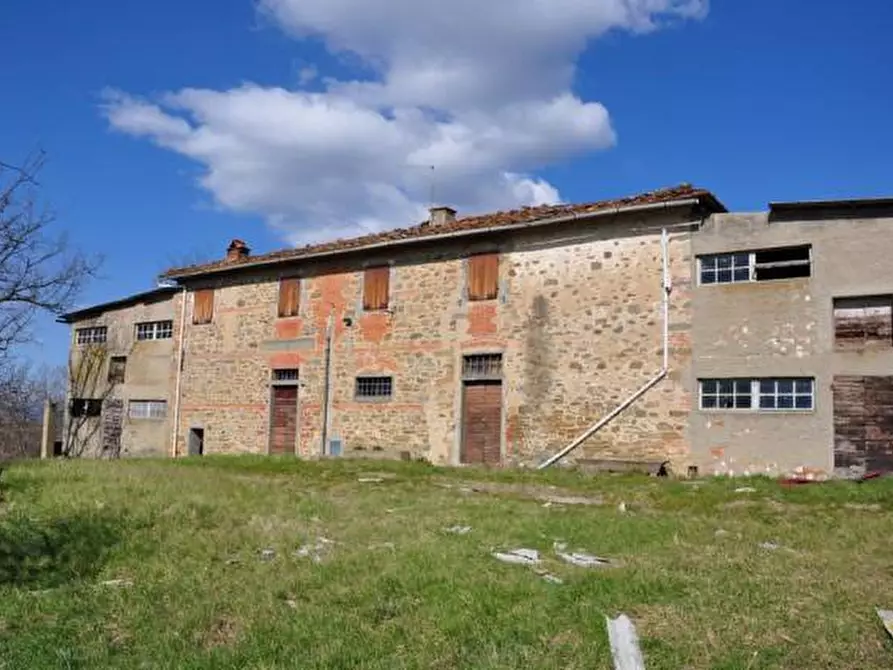 Immagine 7 di Rustico / casale in vendita  a Terranuova Bracciolini