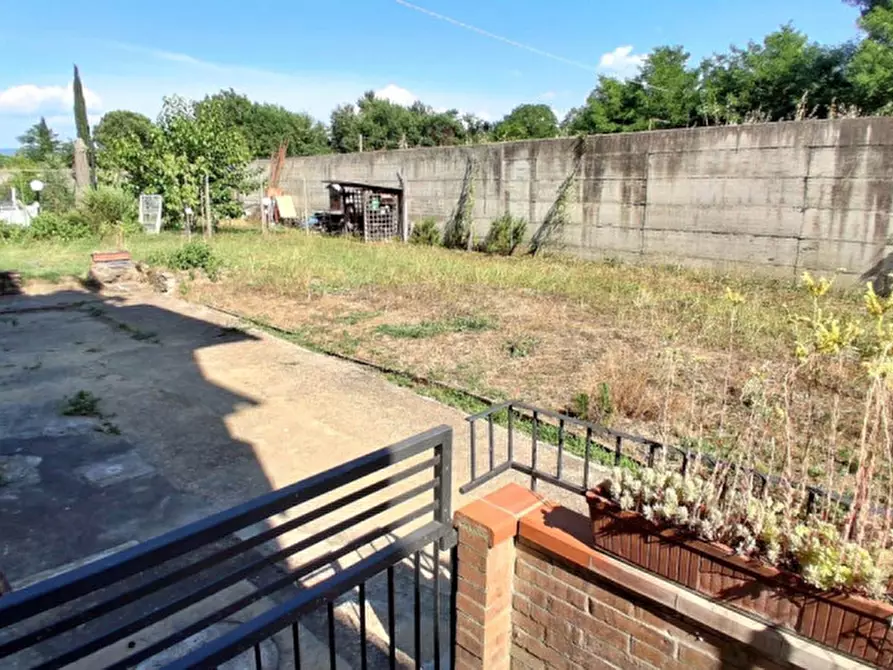 Immagine 10 di Appartamento in vendita  a Terranuova Bracciolini