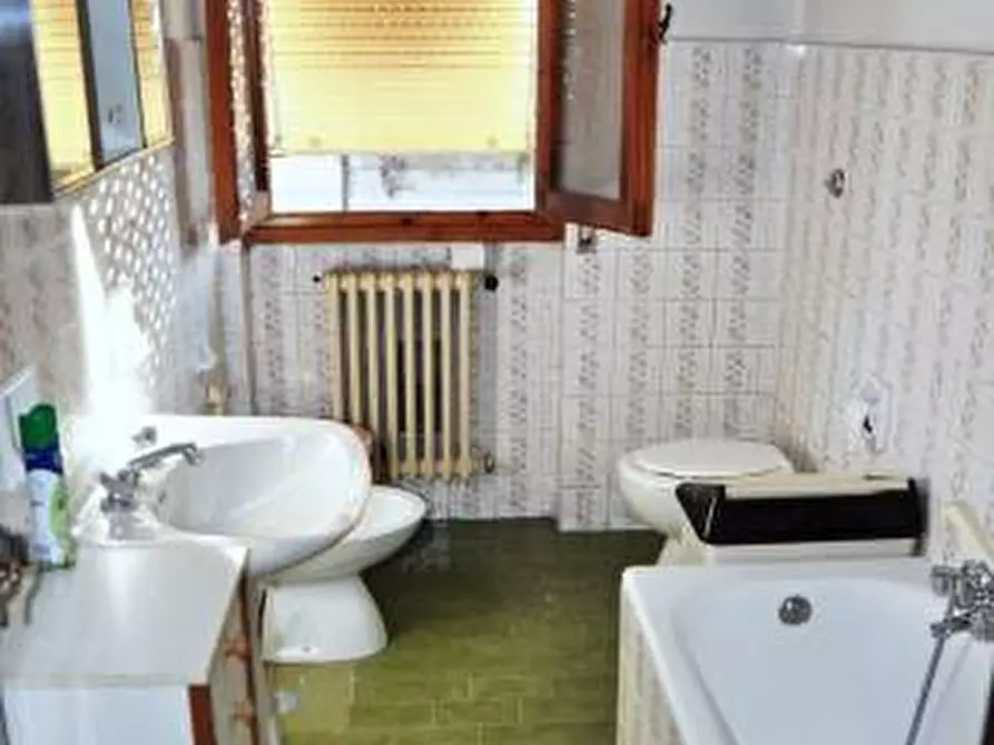 Immagine 6 di Ufficio in vendita  in Lungarno Guido Reni a San Giovanni Valdarno