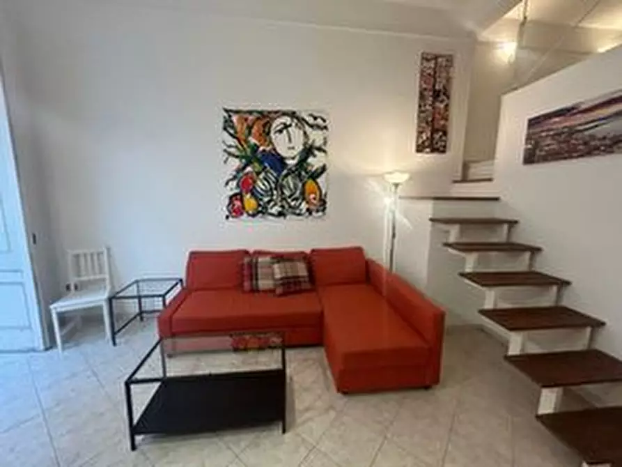 Immagine 6 di Appartamento in affitto  in Via Chiaia a Napoli