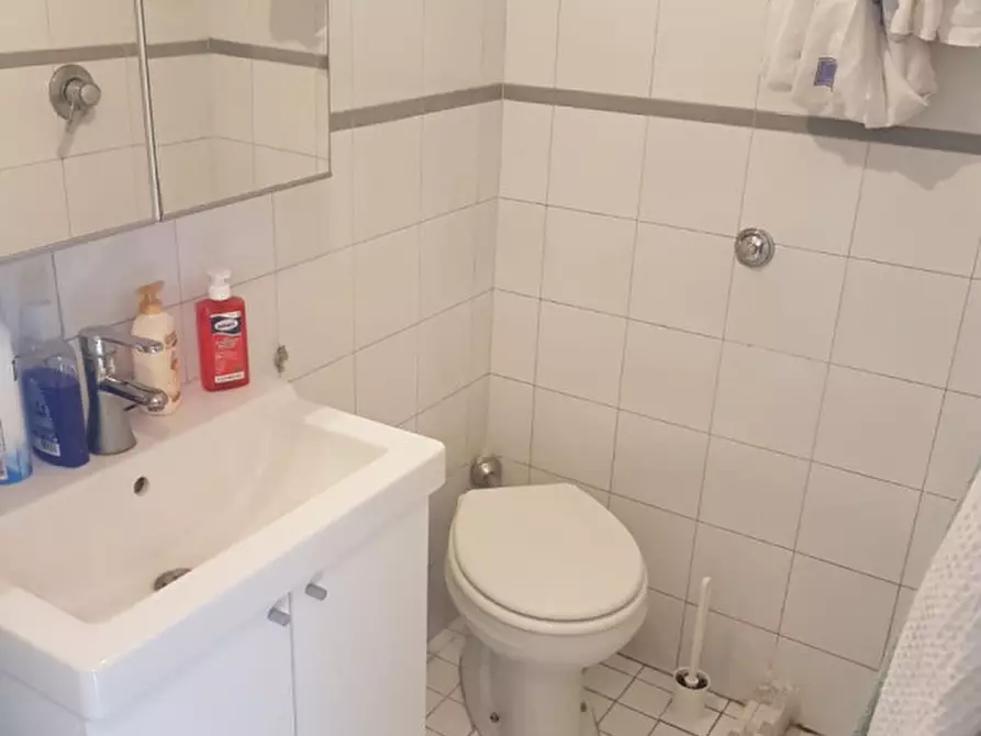 Immagine 3 di Appartamento in affitto  in Via Pessina 26 a Napoli