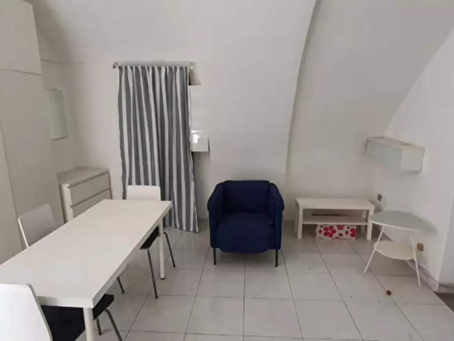 Immagine 9 di Appartamento in affitto  in Via Pessina 26 a Napoli