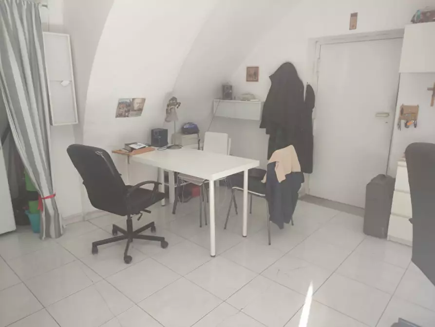 Immagine 13 di Appartamento in affitto  in Via Pessina 26 a Napoli