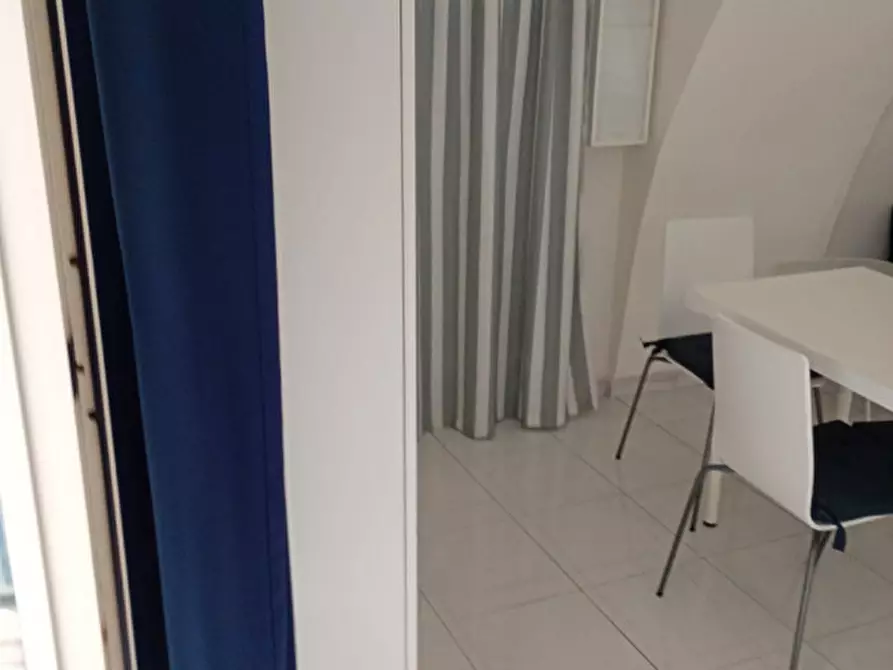 Immagine 19 di Appartamento in affitto  in Via Pessina 26 a Napoli