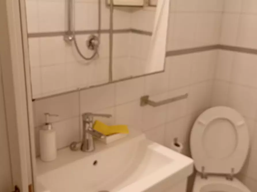 Immagine 22 di Appartamento in affitto  in Via Pessina 26 a Napoli