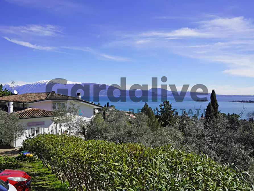 Immagine 11 di Villa in vendita  in Via Teodora Bresciani a Manerba Del Garda