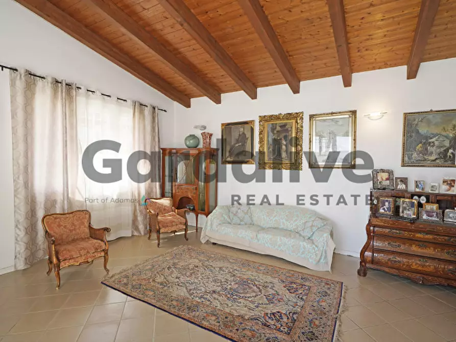 Immagine 25 di Villa in vendita  in Via Teodora Bresciani a Manerba Del Garda