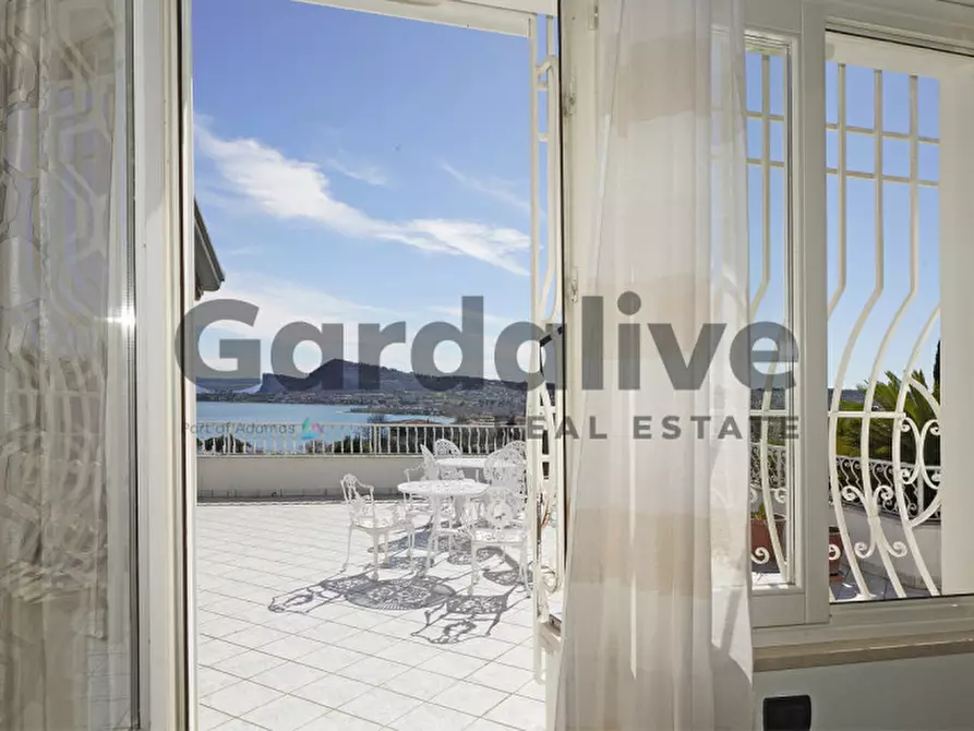 Immagine 27 di Villa in vendita  in Via Teodora Bresciani a Manerba Del Garda
