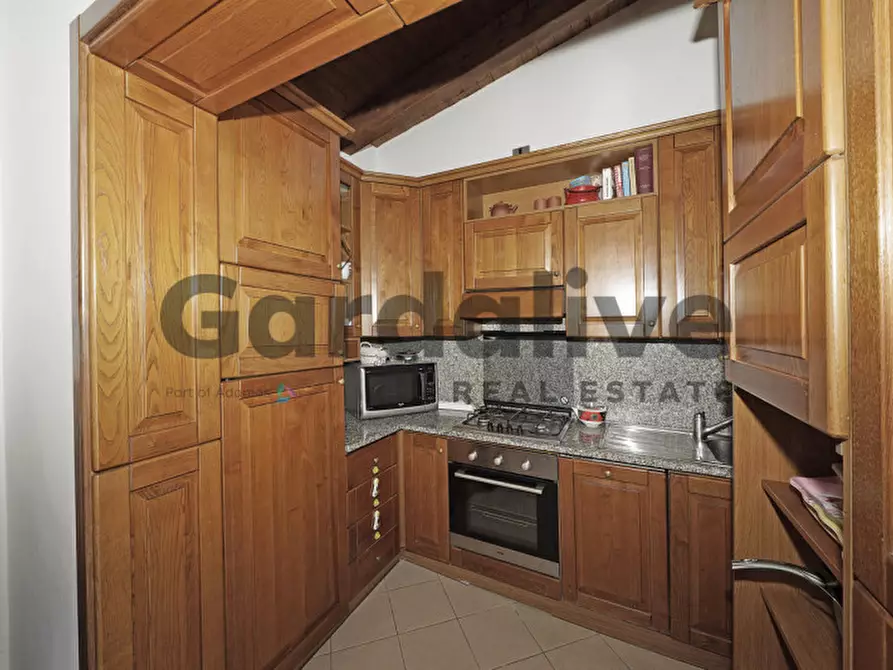 Immagine 29 di Villa in vendita  in Via Teodora Bresciani a Manerba Del Garda